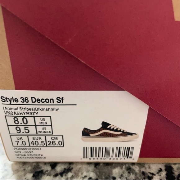 NWT Vans Animal Stripes Style 36 Decon SF Sneakers Low Top - Picture 4 of 5